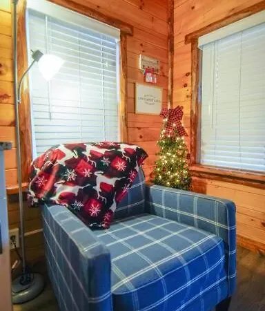 Charming Lakeview Cabin Near Geneva-On-The-Lake! Ashtabula Exterior photo