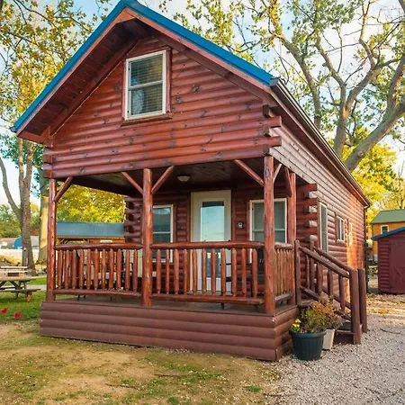 Charming Lakeview Cabin Near Geneva-On-The-Lake! Ashtabula Exterior photo
